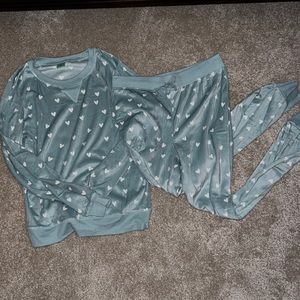Two-piece super soft pajama set, size Small